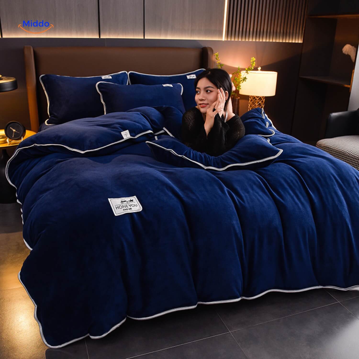 50% OFF | CloudLoom - Velvet Plush Duvet Cover [Last Day Sale]