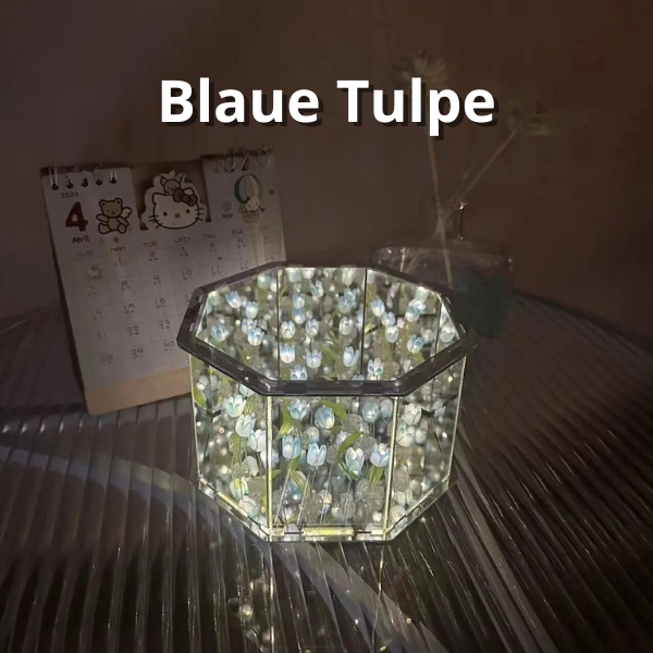 LumiFlora - Handmade cube lamp with flowers