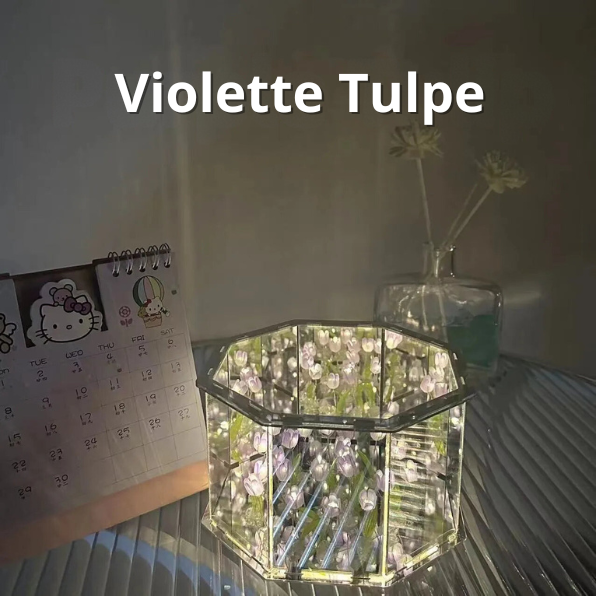 LumiFlora - Handmade cube lamp with flowers