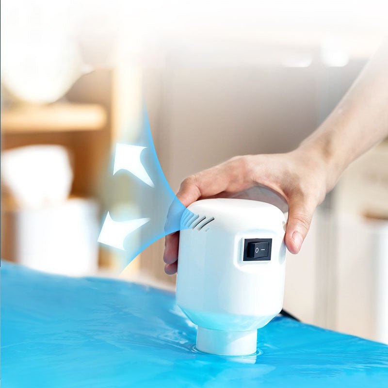 AirCompact - compact storage with electric pump and bags