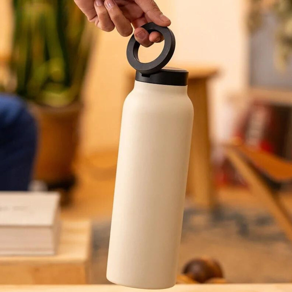 HydraGrip bottle - Drink, hold, enjoy hands-free!