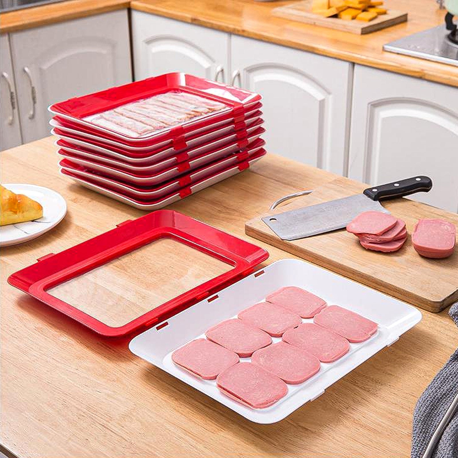 2+1 FREE | SealTray - Creative tray for food storage