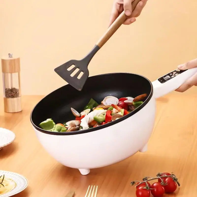CrispyPan - Electric frying pan for versatile cooking