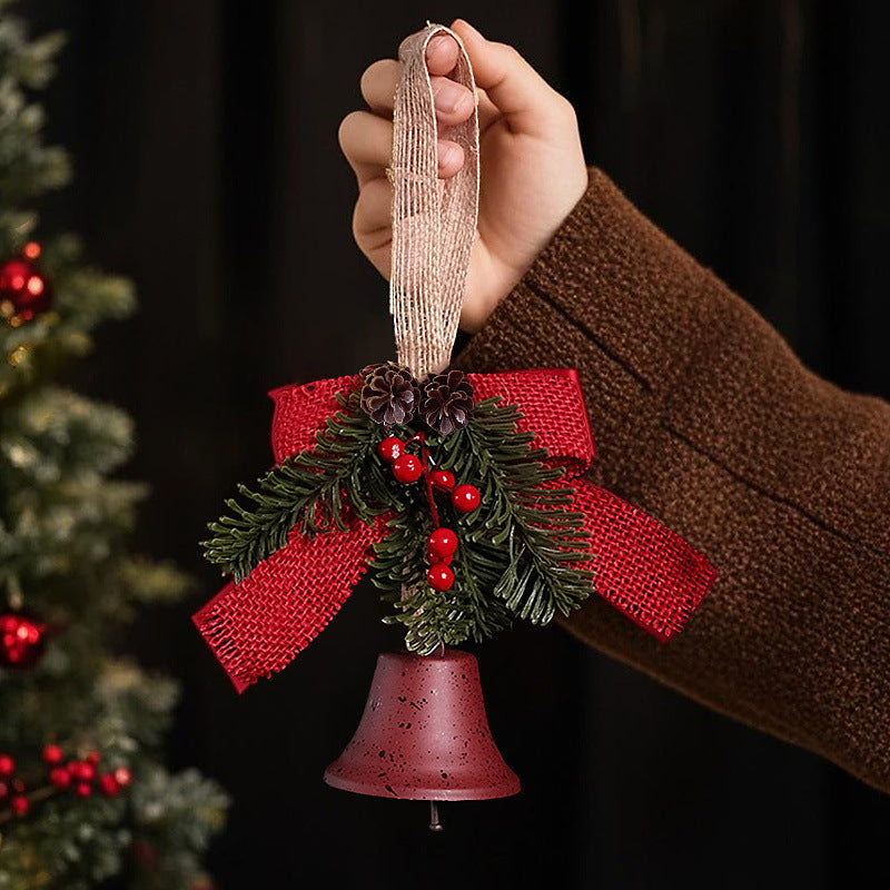 Kerstornament met dennenappel voor een gezellige wintersfeer