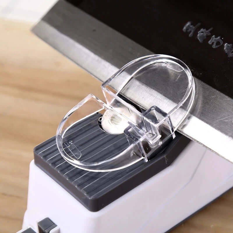 BladeBooster™ - Electric Knife Sharpener - 5 Free Sharpening Discs + Free Shipping! [Last-Day Sale]