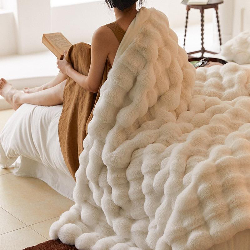 FluffyCuddle - Super cozy and warm blanket + 2 FREE pillowcases [Last day sale]