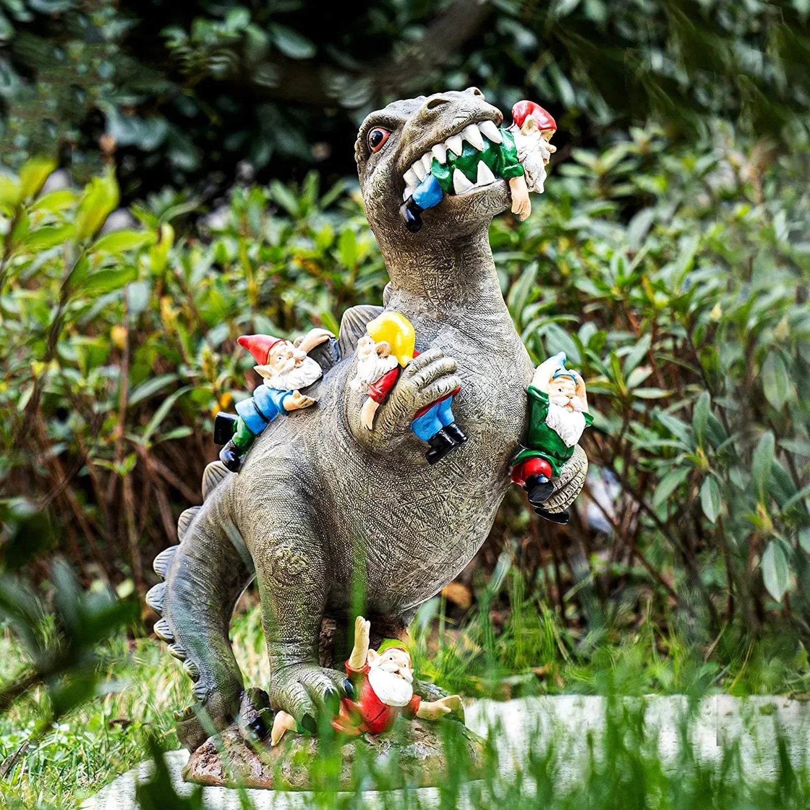 DinoMunch - The cheeky eye-catcher for your garden