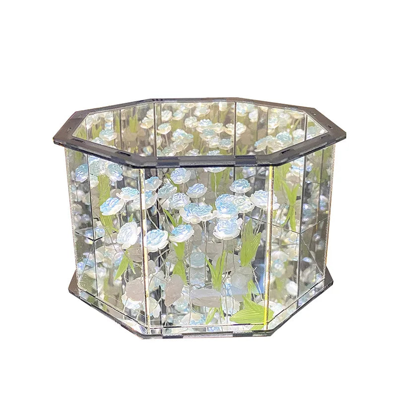 LumiFlora - Handmade cube lamp with flowers