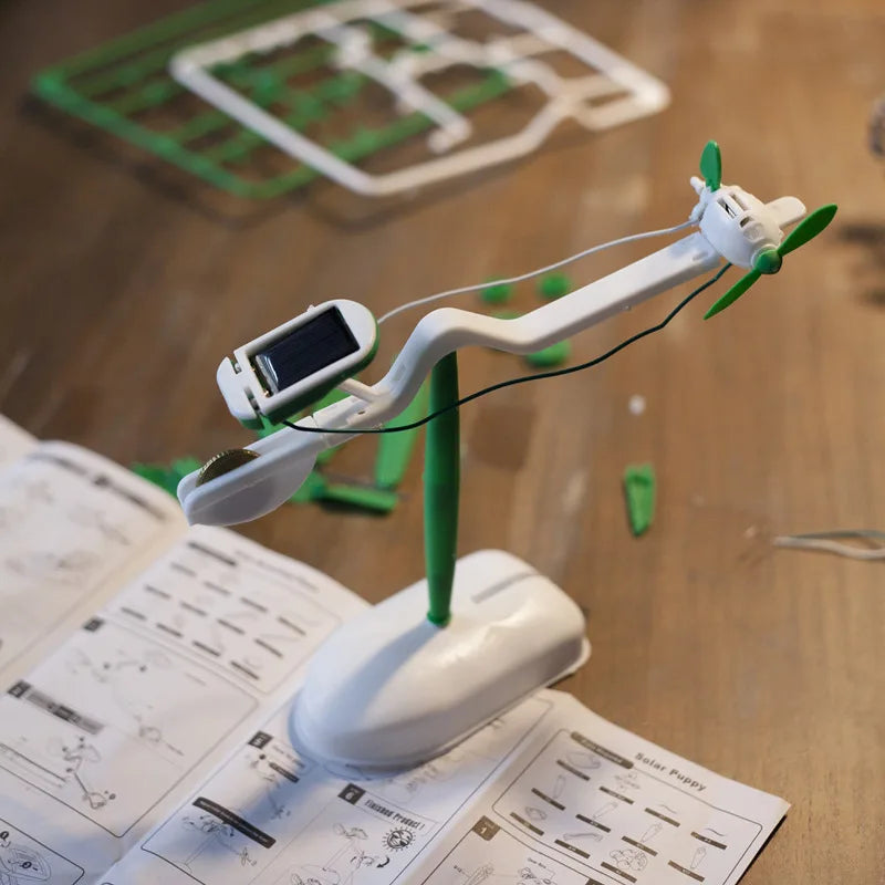SolarBotix – 6-in-1 solar powered robot kit for kids