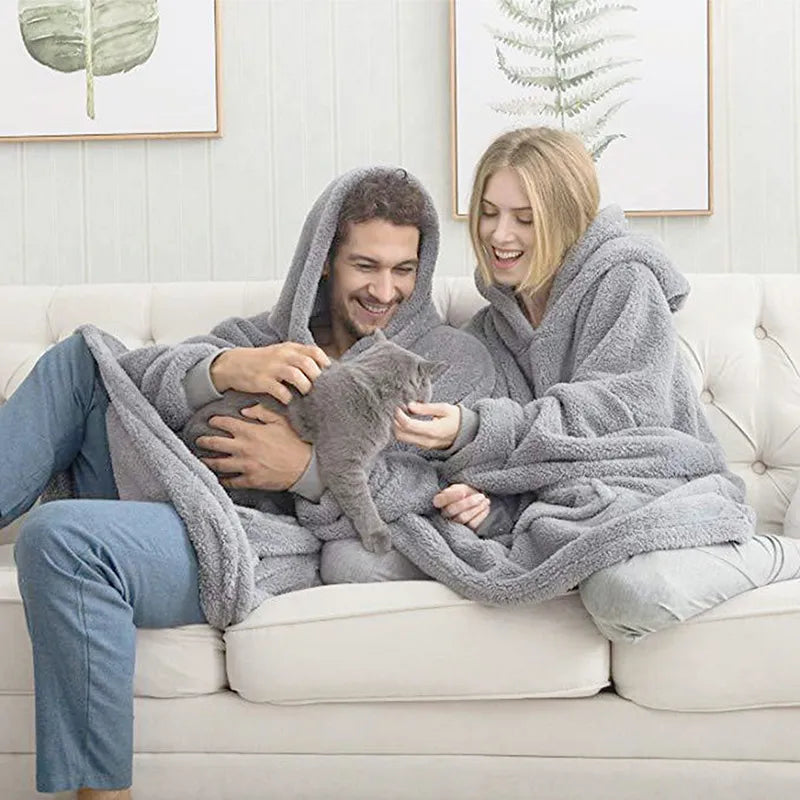 50% OFF | CloudHood - Quilted Hooded Blanket [Last Day Sale]
