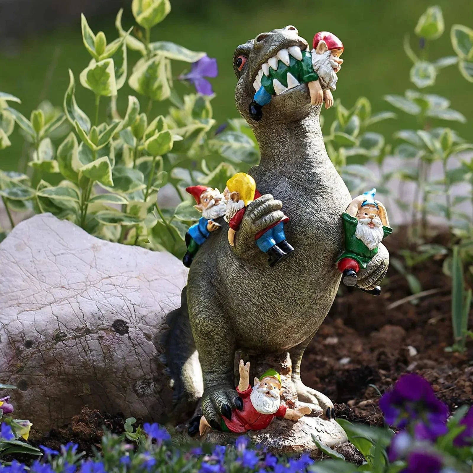 DinoMunch - The cheeky eye-catcher for your garden