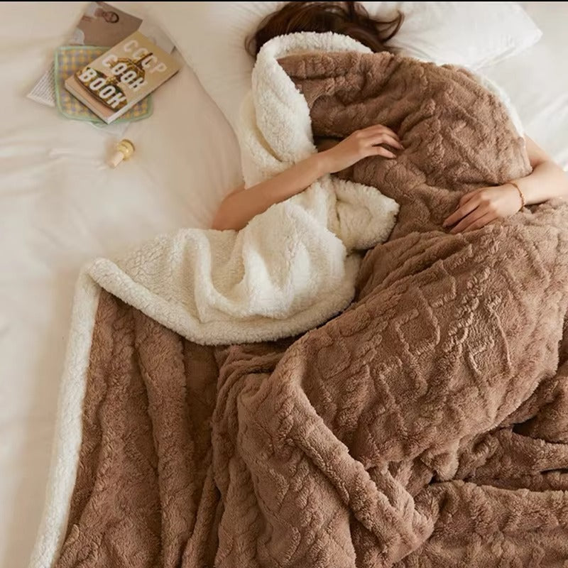 AlpineWrap™ - Winter blanket made of thick wool [Last day sale]