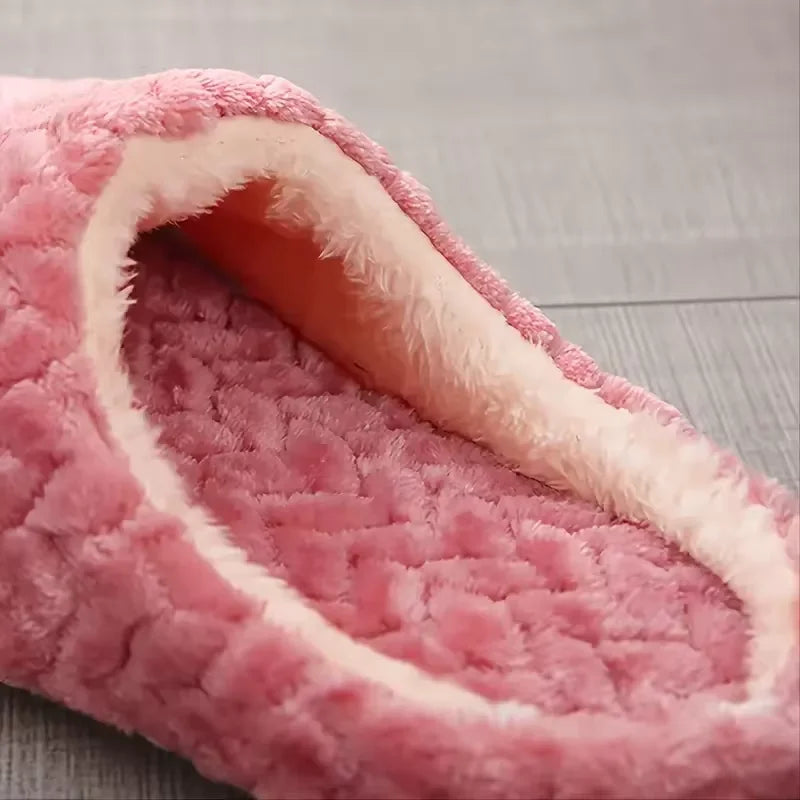 FurryFlats - Unisex winter slippers