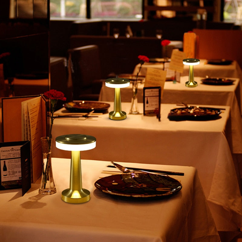 GoldenHue - Decorative lamp with a warm glow