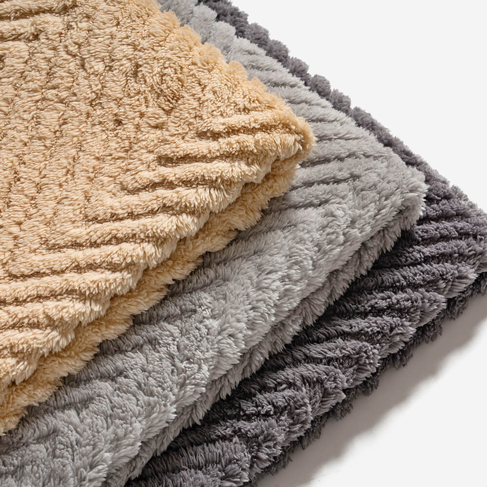GeoPlush - Geometric plush sofa cover
