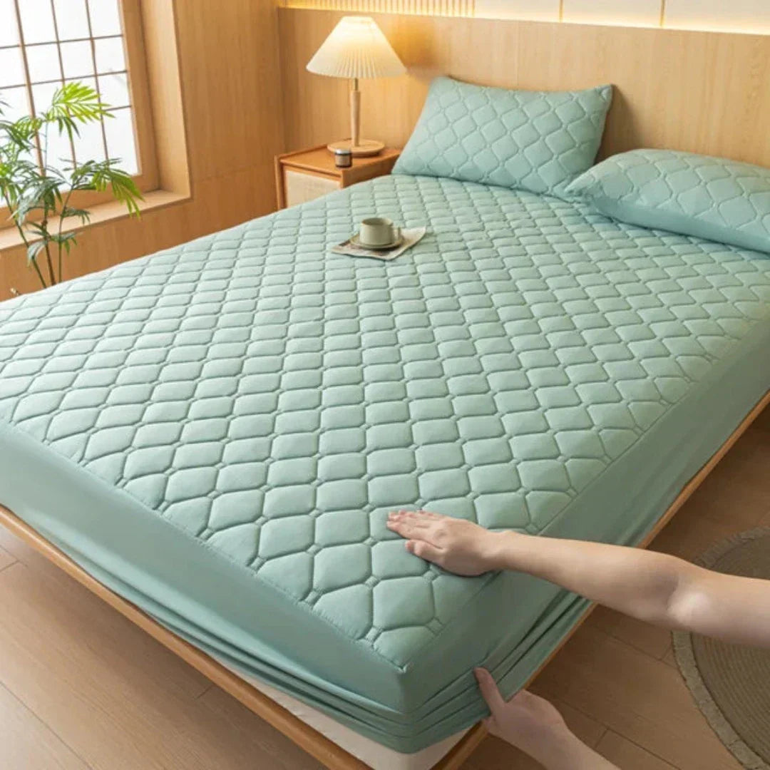 50% OFF | UltraCover - Waterproof, Thickened Mattress Protector [Last Day Sale]