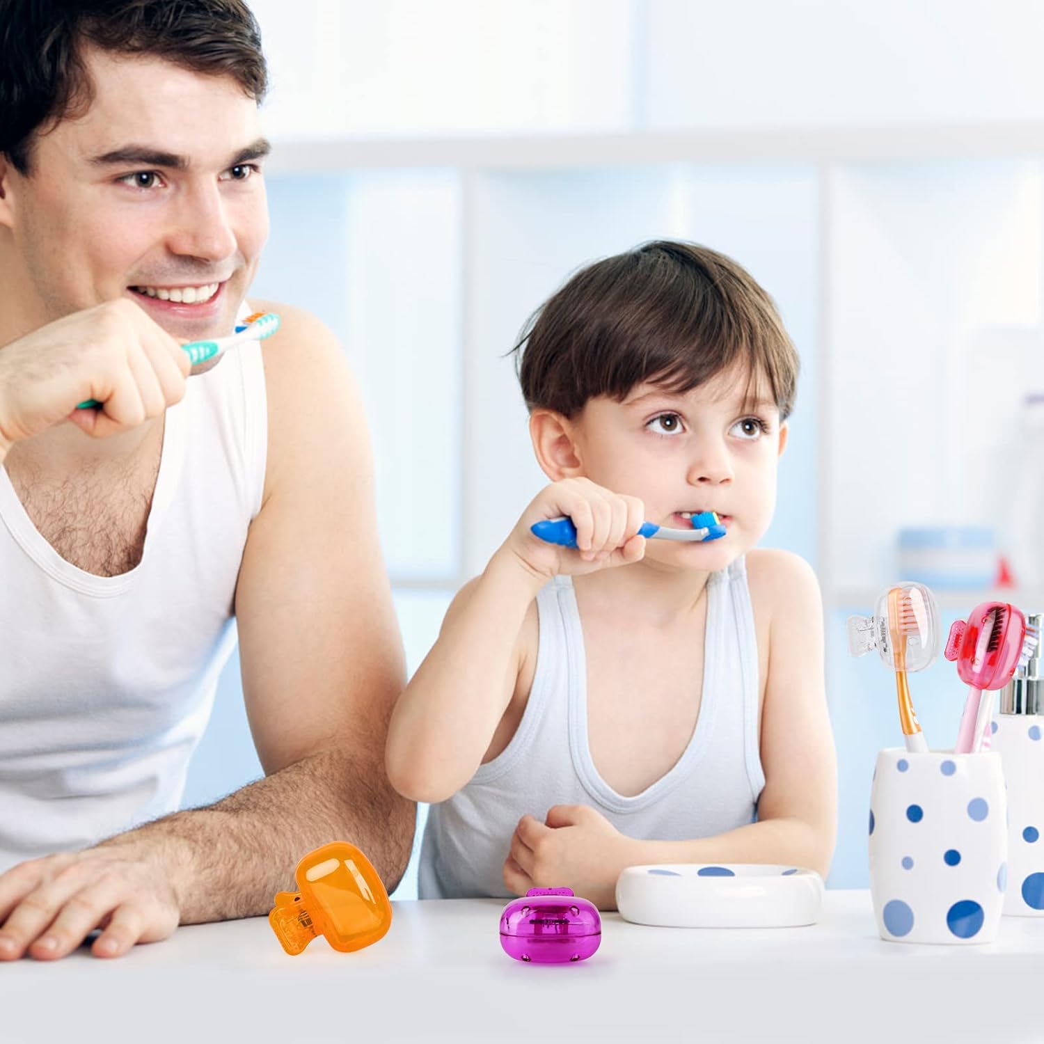 BrushBuddy - Your toothbrush. Safe. Clean. Everywhere (set of 15)