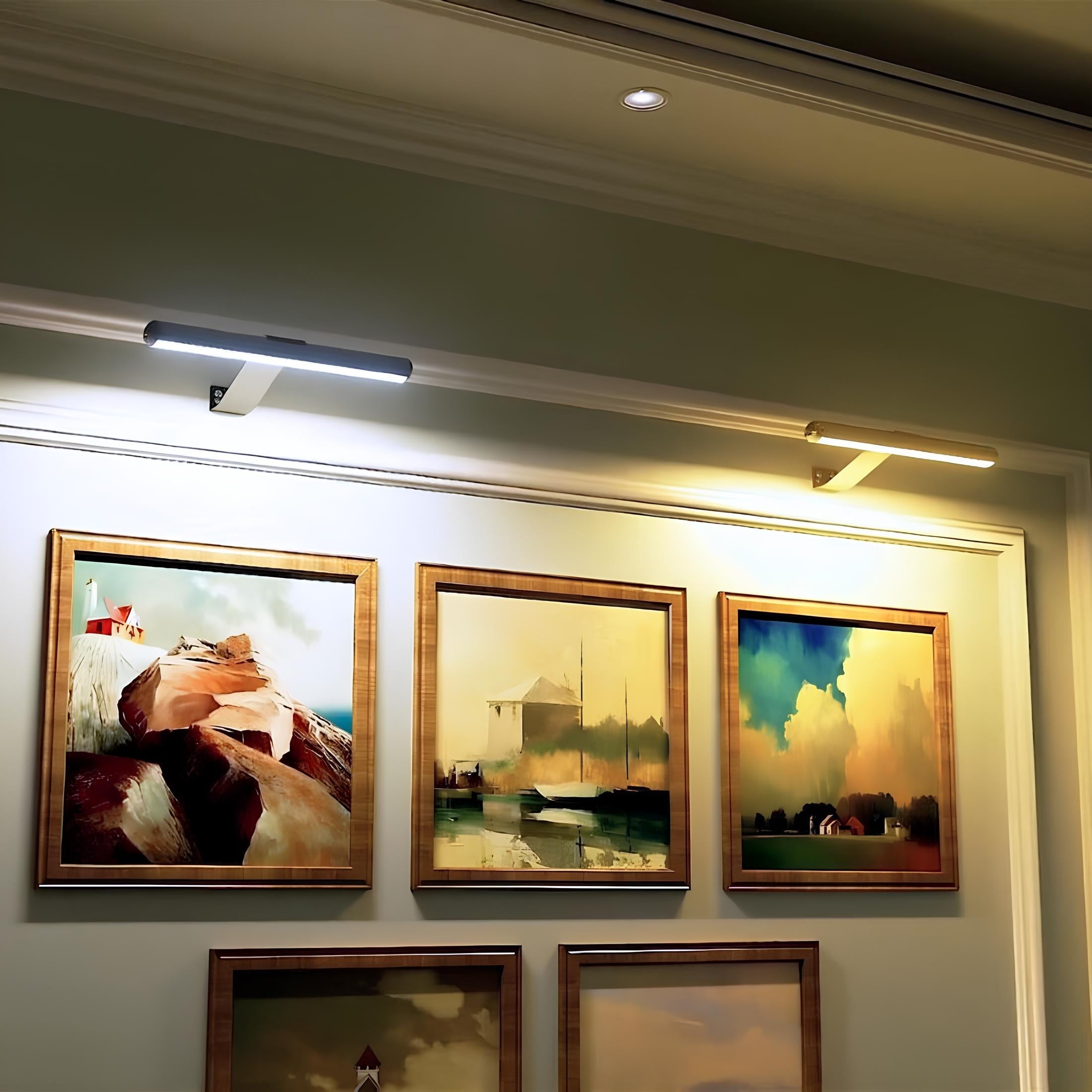 LumoFrame - Art deserves the perfect light!
