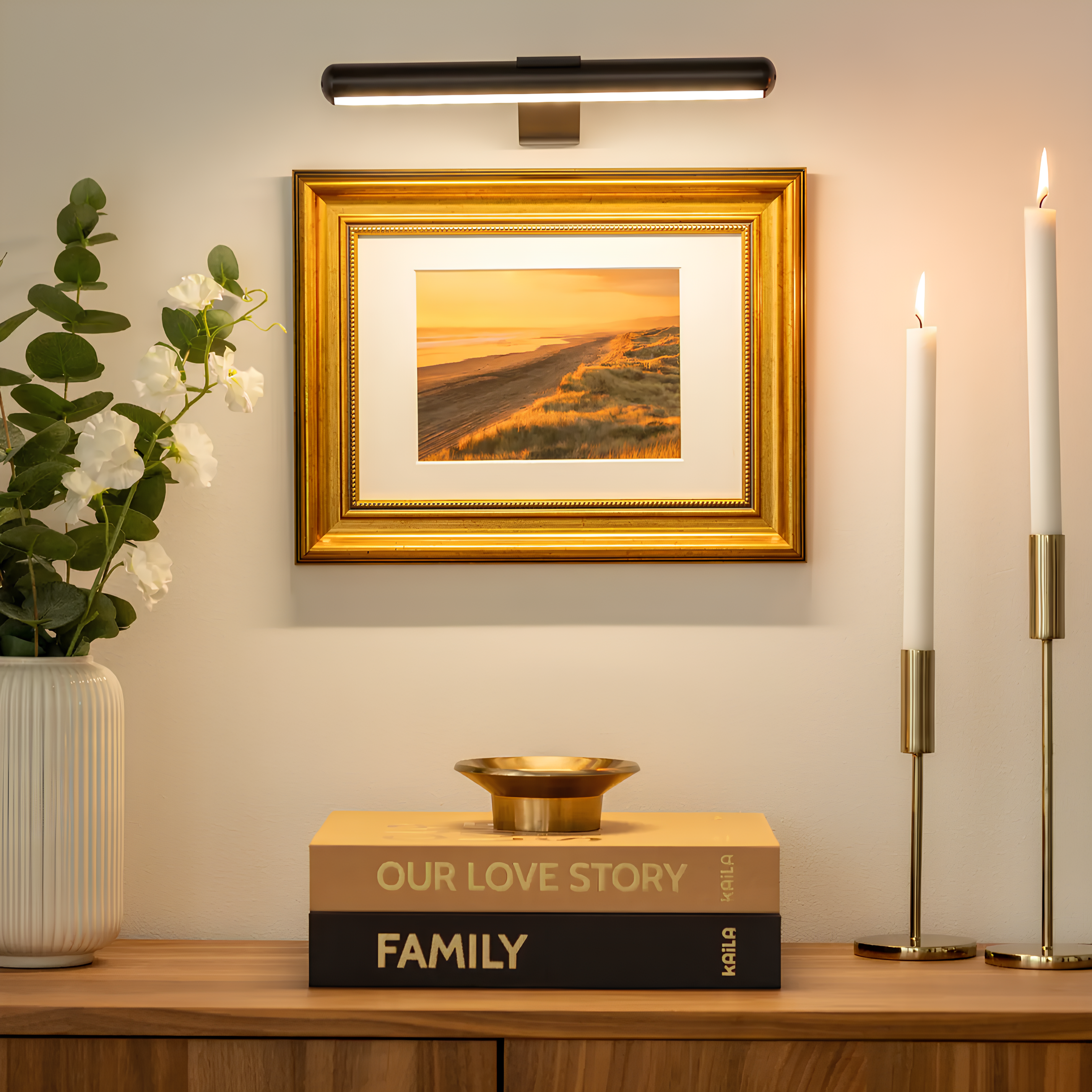 LumoFrame - Art deserves the perfect light!