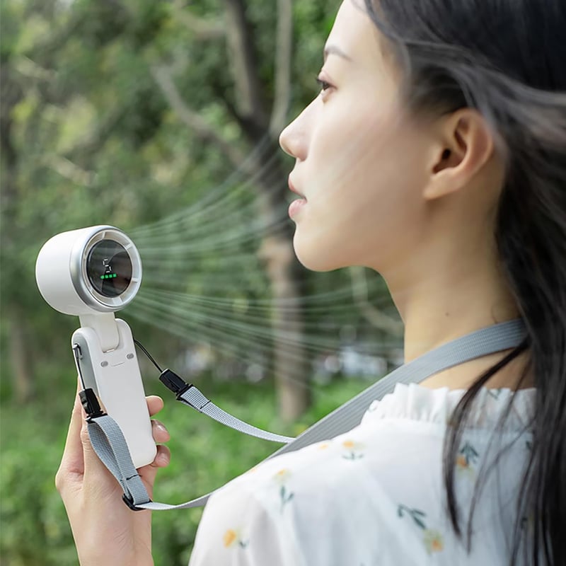 BreezeFlex - your portable turbo cooling for on the go
