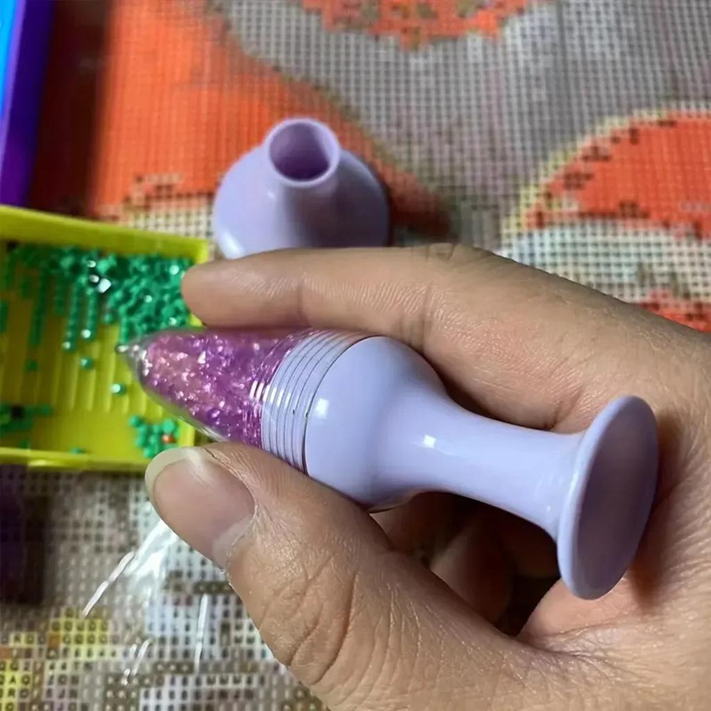 Creatieve doe-het-zelf knutselpen voor kunstzinnige projecten