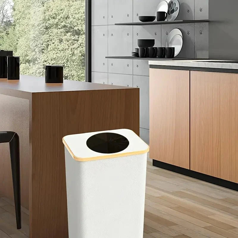 SealBin - Space-saving solution for recyclable materials