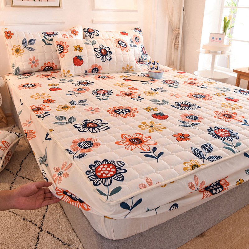 50% OFF | EasySleep™ - Breathable Silky Mattress Cover [Last Day Sale] 