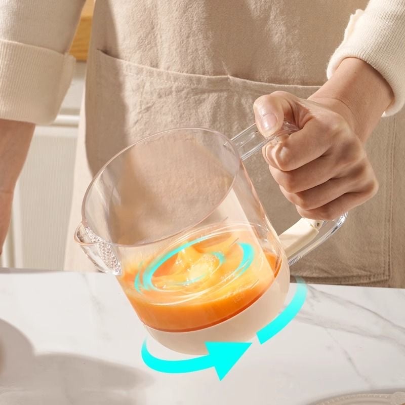 MixMaster Cup - stir, measure, filter in one handle!