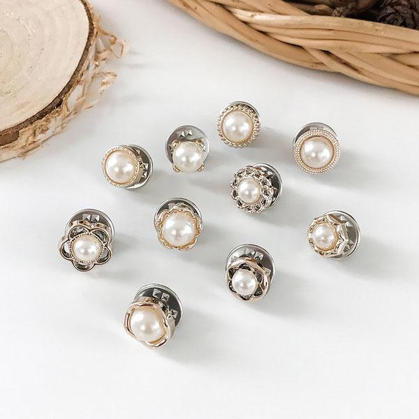 SnapCover - Discreet No-Sew Button Closure (Set of 10)