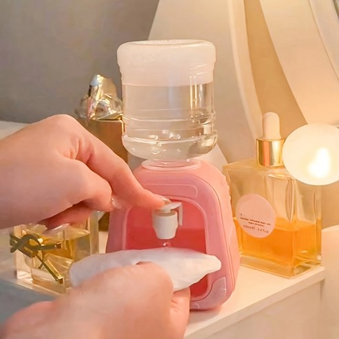 GlowPump – Clean, drip-free, and stylish skin!