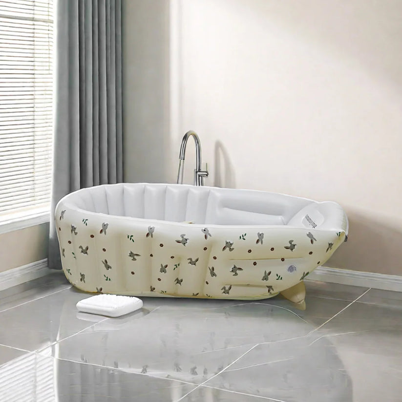 SplashNest - The mobile swimming paradise for your baby