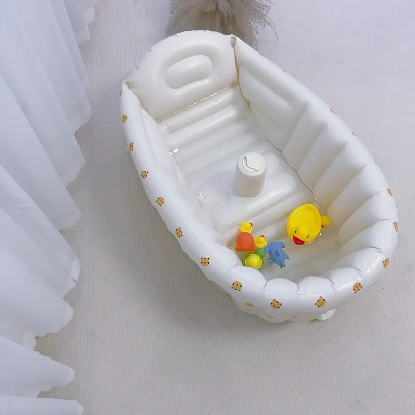 SplashNest - The mobile swimming paradise for your baby