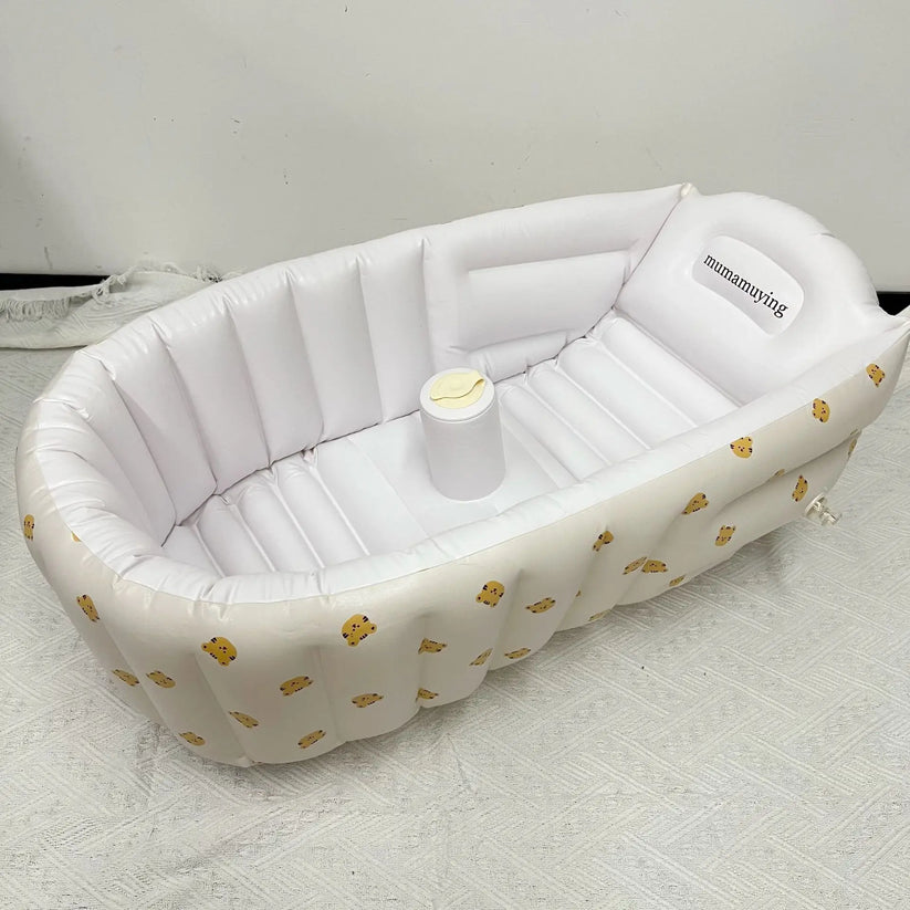 SplashNest - The mobile swimming paradise for your baby