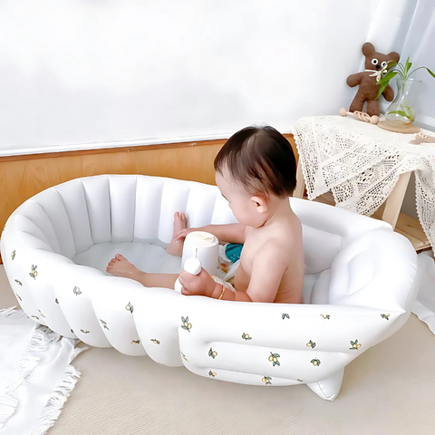 SplashNest - The mobile swimming paradise for your baby