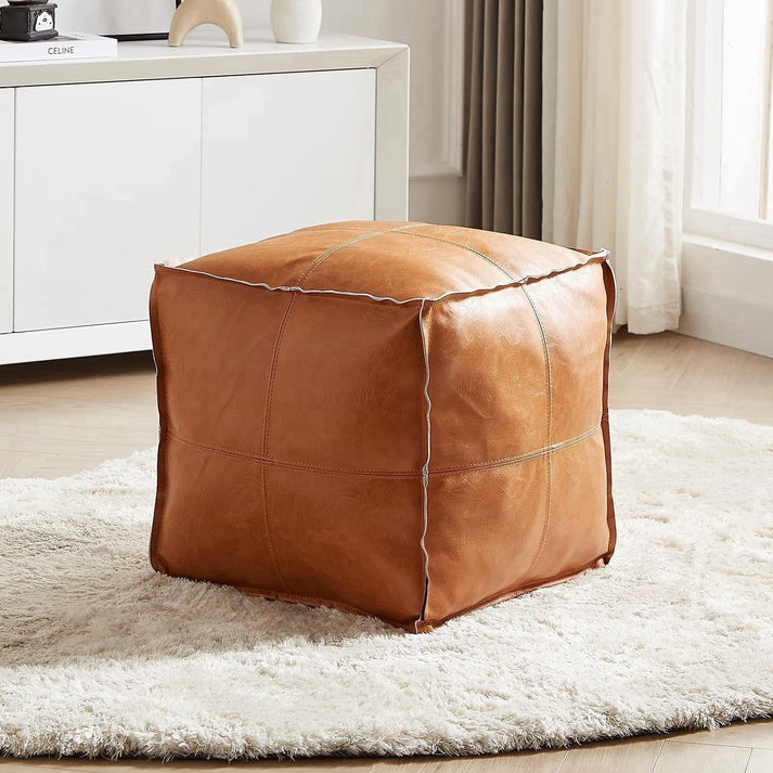SpaceSeat – seating meets storage, perfectly hidden!