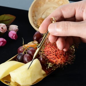 Buy 1+1 FREE | TitaPick Pro - The last toothpick you'll ever need