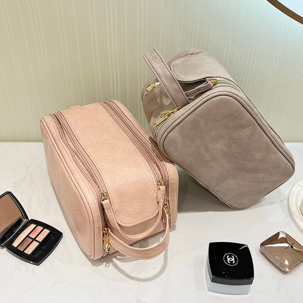 GlamGo - Large Capacity Travel Cosmetic Bag [Last Day Sale]
