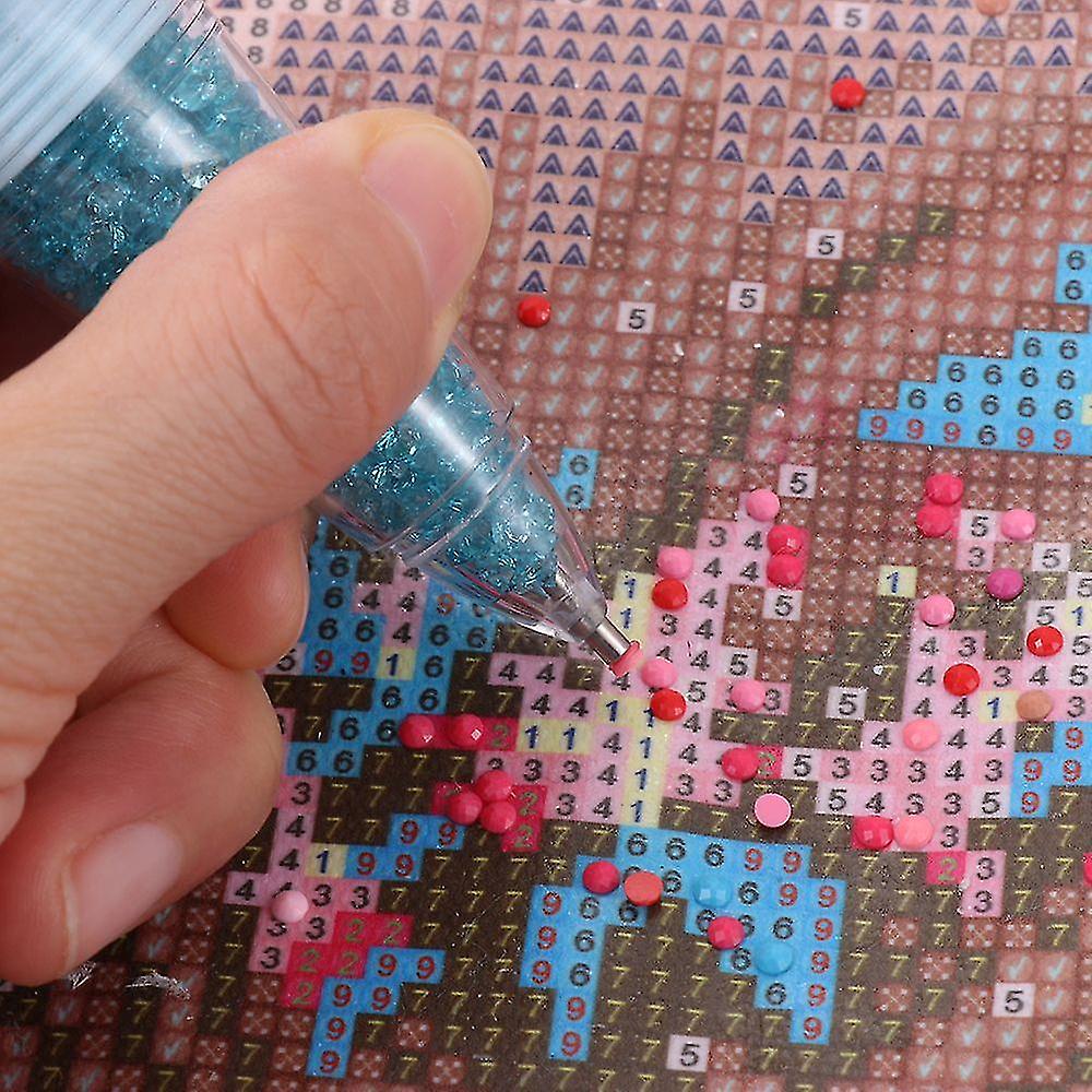 Creatieve doe-het-zelf knutselpen voor kunstzinnige projecten