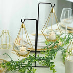 Geometrisch diamantdesign op een decoratieve kaarsenhouder