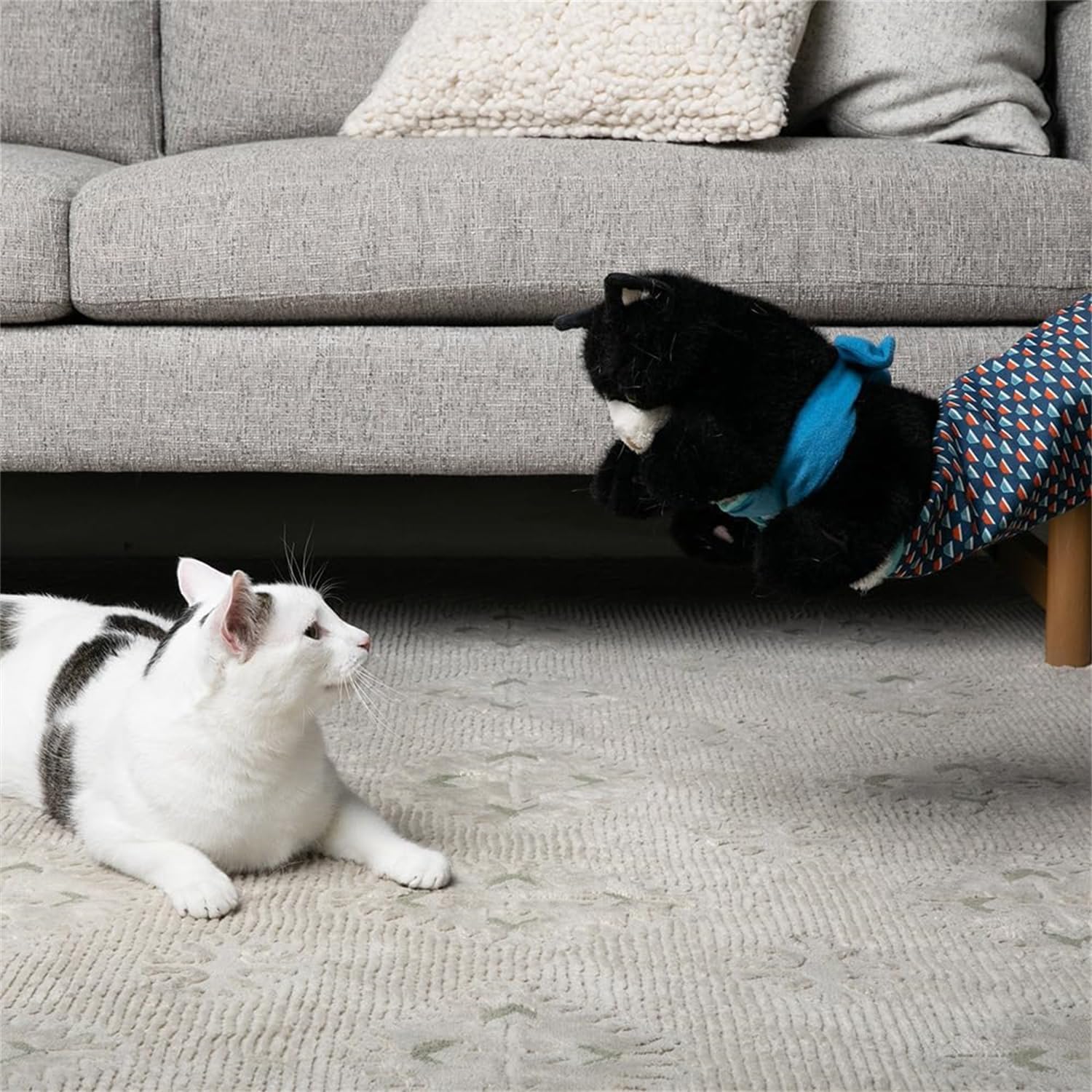 PawGlove - Interactive cat toy for safe play!