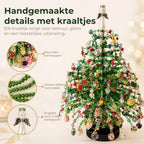 Eindresultaat van de DIY parel kerstboom voor in huis