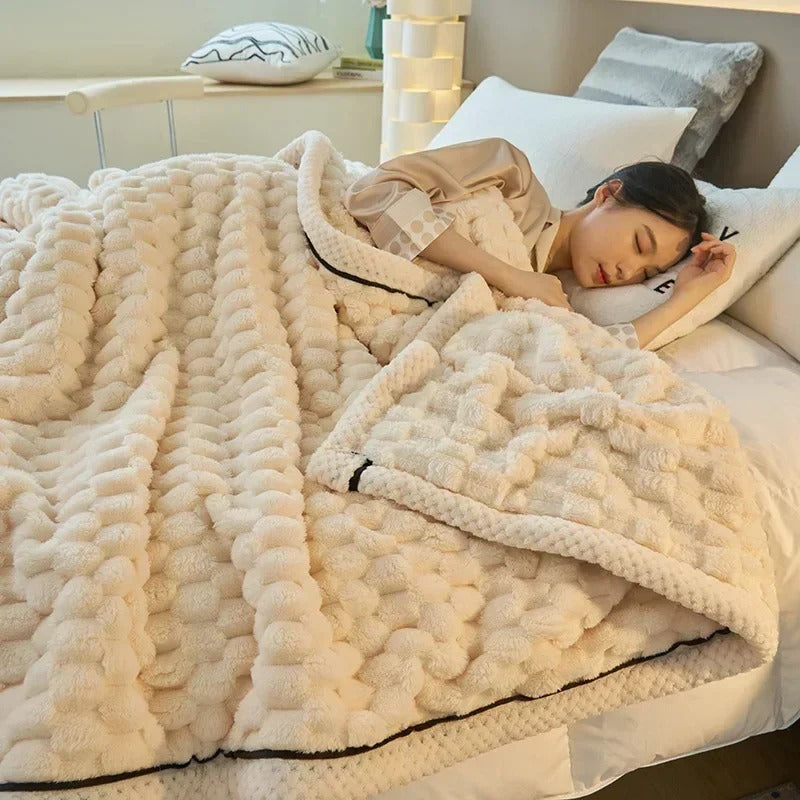 FluffyComfort - Velvety-soft autumn blanket for the bed [Last day of sale]