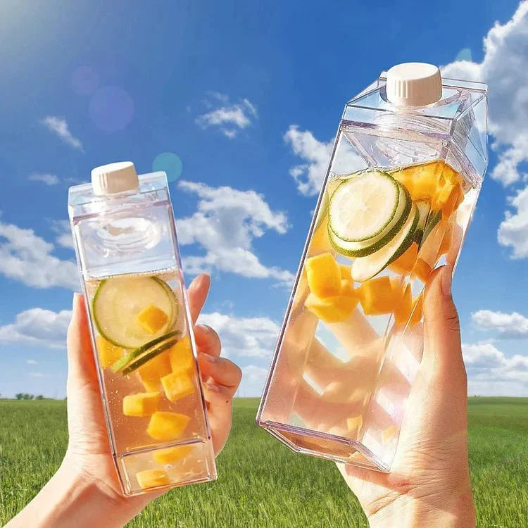 HydraBox™ - The stylish water bottle for on the go!