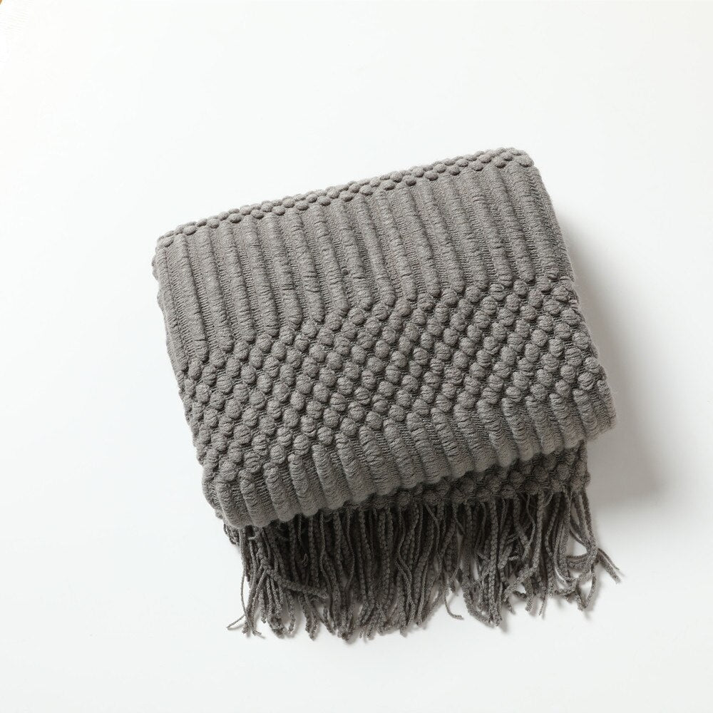 LoomSoft - cozy knitted blanket for sofa and bed