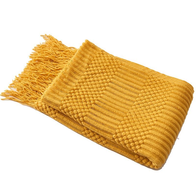 LoomSoft - cozy knitted blanket for sofa and bed