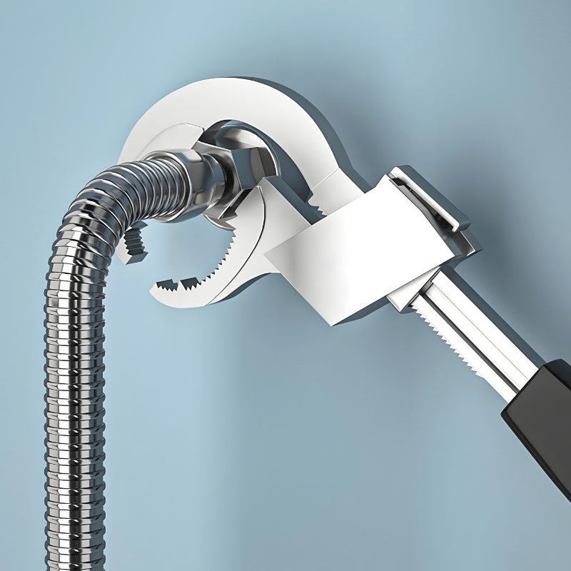 ProTwist™ - Effortlessly clamp anything, no matter how big!