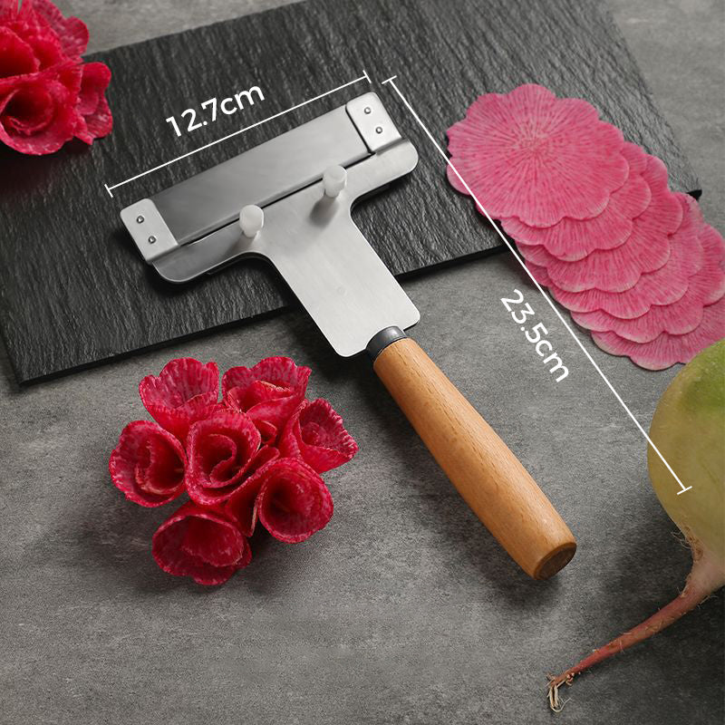 PeelTastic - Creative multifunctional vegetable peeler and cutter