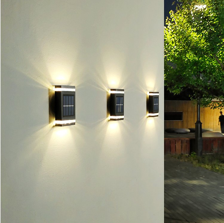 SolarGlo - Wireless lighting for garden &amp; patio