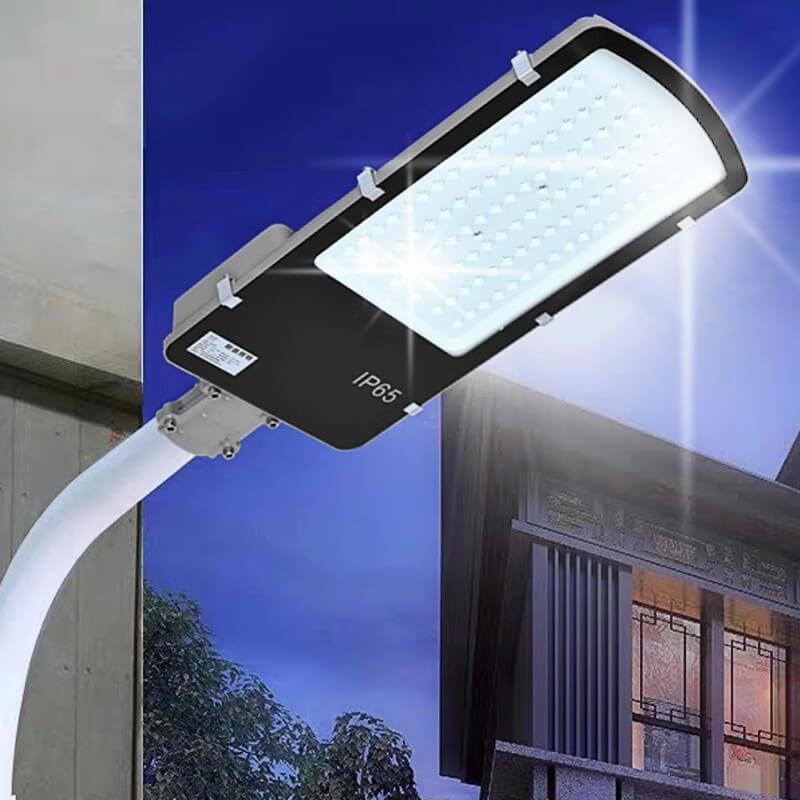LumiStreet - Powerful solar-powered outdoor lighting