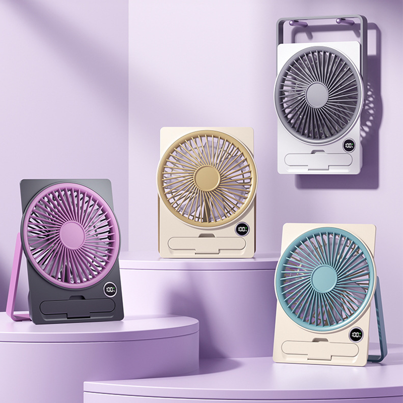 CoolFold - Fresh air in card format, always with you!